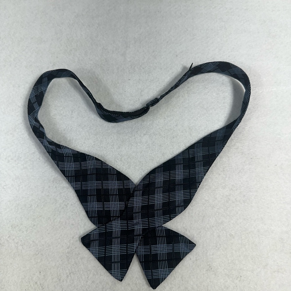 John W Nordstrom Bow Tie Silk Mens Geometric Adjustable Classic Blue Nec…
